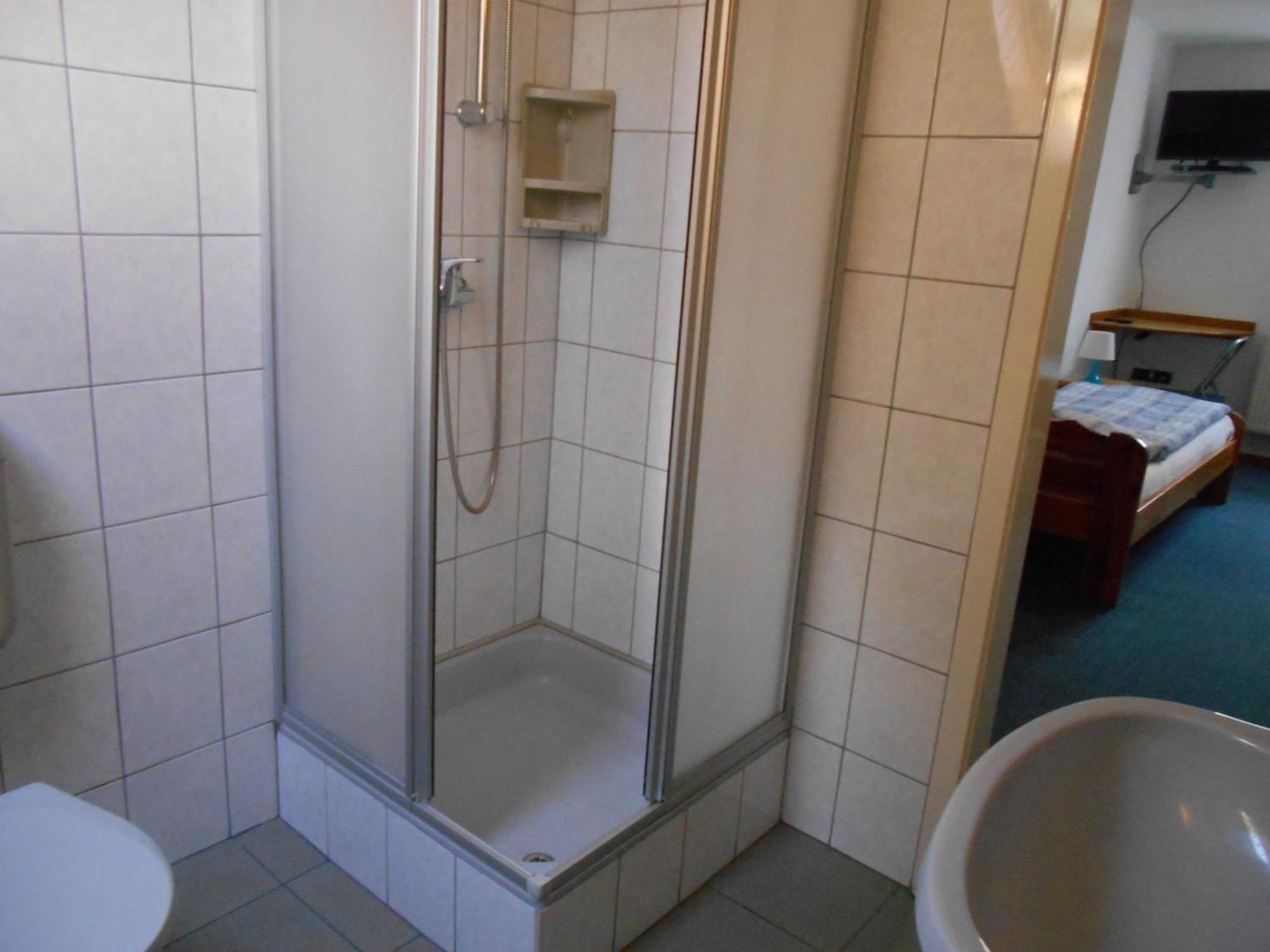 Árpád Panzió Acomodação com café da manhã Győr Exterior foto